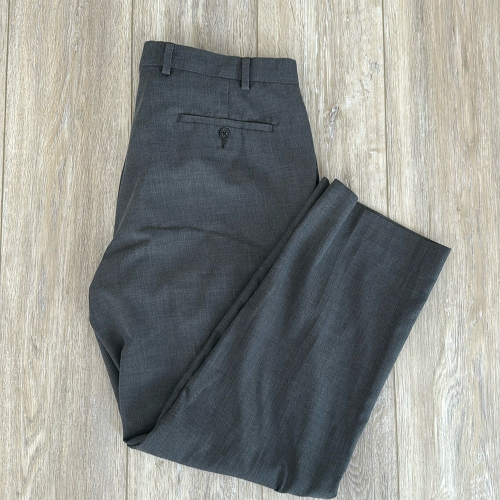 Men’s 36x30 Ralph Lauren Dress Pants